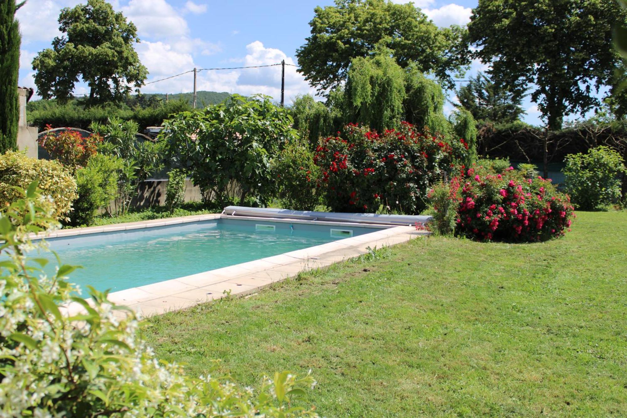 Aux Jardins D'Heloise Villa Crest Exterior photo