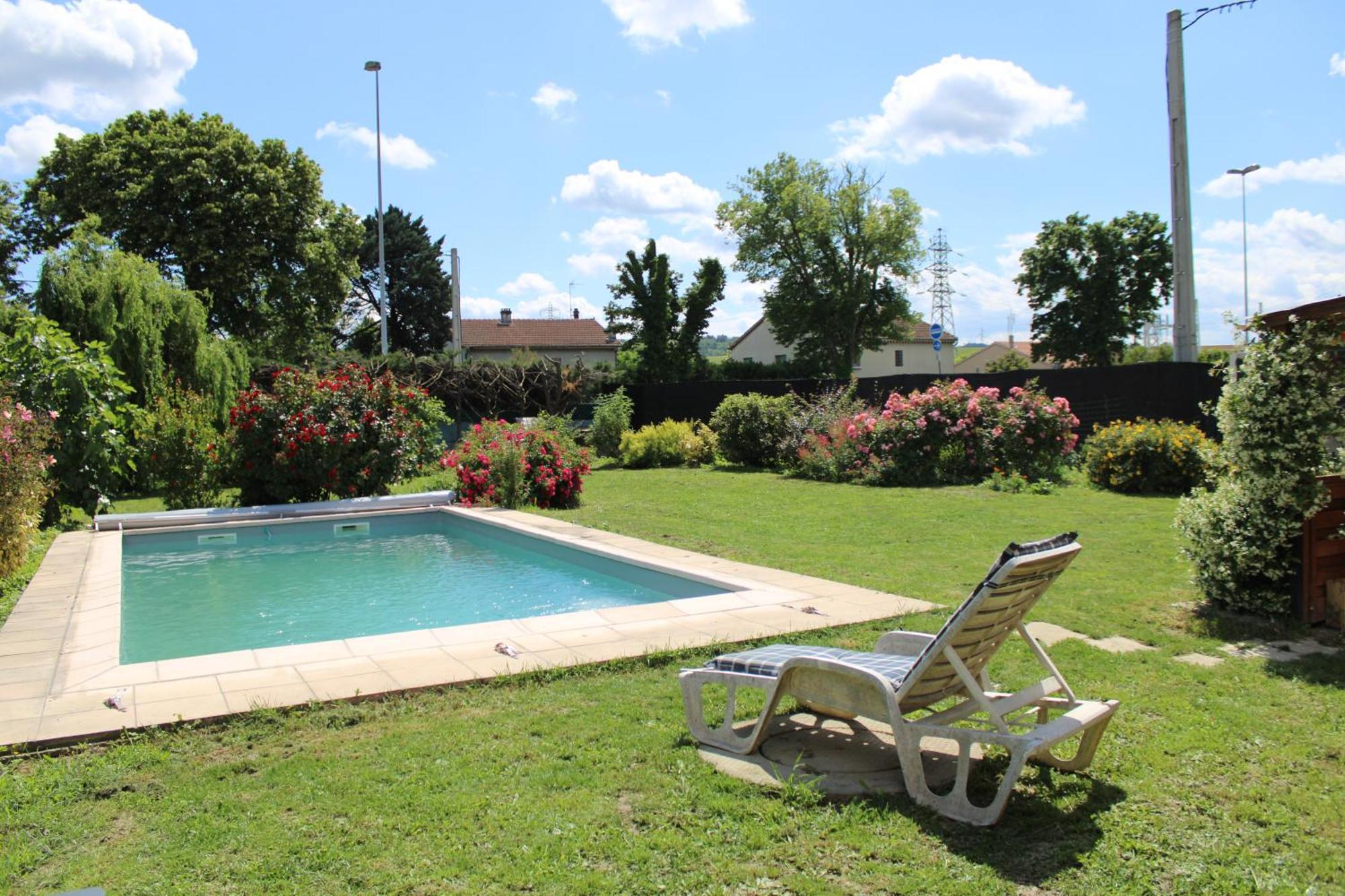 Aux Jardins D'Heloise Villa Crest Exterior photo